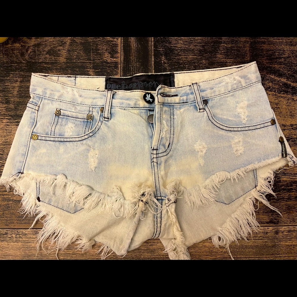 One Teaspoon Trash Whores